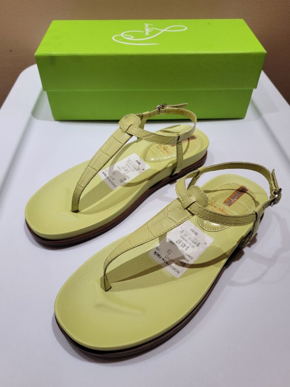 Sam Edelman Naomi Sandal, KIWI, Size 7.5, NWT